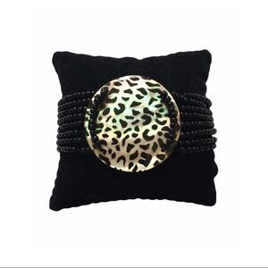 Cheetah Print & Black Beaded Handmade Stretch Bracelet Shell Disk OSFM